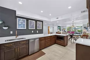 513 Bayport Wy, Longboat Key, FL 34228 - Photo 16