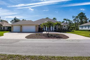 15006 21st Ave E, Bradenton, FL 34212 - Photo 2