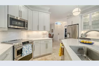1864 Goldenrod Street, Sarasota, FL 34239 - Photo 12