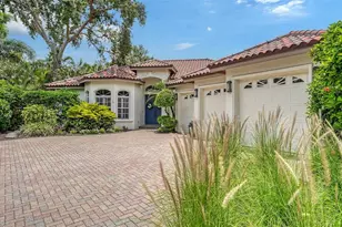 1864 Goldenrod St, Sarasota, FL 34239 - Photo 2