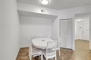 5500 Bentgrass Dr, Sarasota, FL 34235 - Photo 8