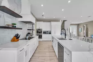 149 McKinley Dr, Sarasota, FL 34236 - Photo 12