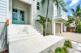 149 McKinley Dr, Sarasota, FL 34236 - Photo 4