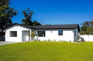 1008 Ponderosa Rd, Venice, FL 34293 - Photo 4