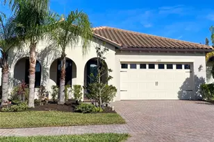 1922 6th St E, Palmetto, FL 34221 - Photo 2