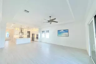 1922 6th St E, Palmetto, FL 34221 - Photo 14