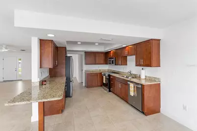 6637 Bowline Drive, Sarasota, FL 34231 - Photo 18