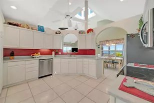 2215 Avenue A, Bradenton Beach, FL 34217 - Photo 30