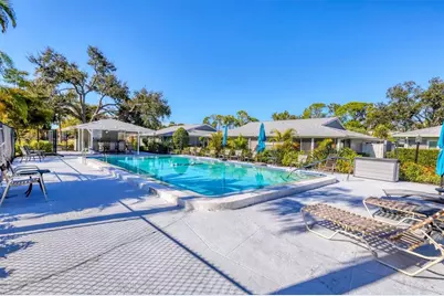 3930 Center Gate Circle #16, Sarasota, FL 34233 - Photo 2