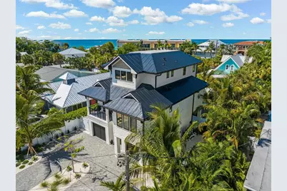 5612 Guava Street, Holmes Beach, FL 34217 - Photo 2