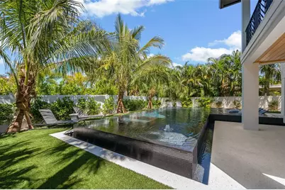 5612 Guava Street, Holmes Beach, FL 34217 - Photo 44