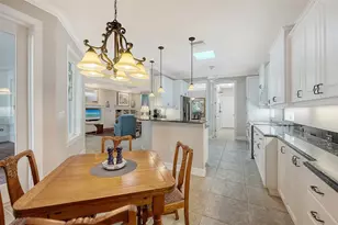 2529 Marblehead Dr, Sarasota, FL 34231 - Photo 18