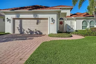 2529 Marblehead Dr, Sarasota, FL 34231 - Photo 2
