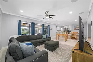 1862 Del Robles Dr, Clearwater, FL 33764 - Photo 8