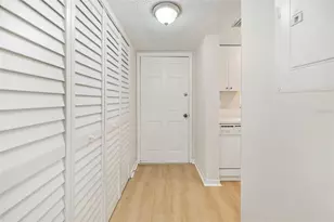 203 47th Ave Dr W, Bradenton, FL 34207 - Photo 20