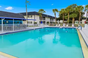 203 47th Ave Dr W, Bradenton, FL 34207 - Photo 38