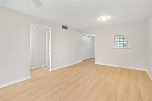 203 47th Ave Dr W, Bradenton, FL 34207 - Photo 12