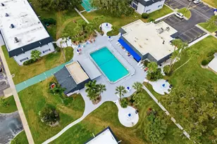 203 47th Ave Dr W, Bradenton, FL 34207 - Photo 36