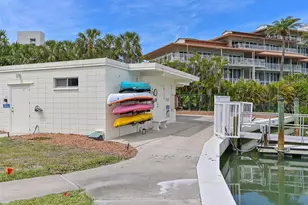 100 Sands Point Rd, Longboat Key, FL 34228 - Photo 34