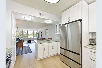 100 Sands Point Road #225, Longboat Key, FL 34228 - Photo 14