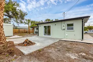 2711 Kilgore Pl, Sarasota, FL 34235 - Photo 32