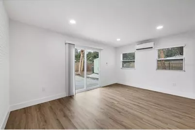 2711 Kilgore Place, Sarasota, FL 34235 - Photo 10