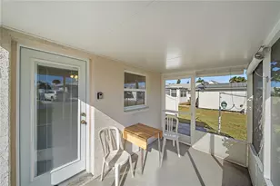 1369 Kruppa Ave, Sarasota, FL 34239 - Photo 4