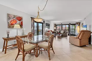 1001 Benjamin Franklin Dr, Sarasota, FL 34236 - Photo 10