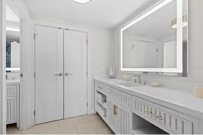 250 Sands Point Road #5106, Longboat Key, FL 34228 - Photo 12