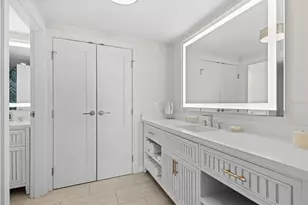250 Sands Point Rd, Longboat Key, FL 34228 - Photo 12