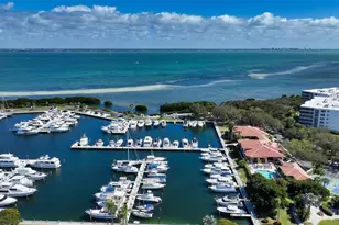 1916 Harbourside Dr, Longboat Key, FL 34228 - Photo 48