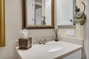 5311 Nathaniel Pl, Sarasota, FL 34233 - Photo 38