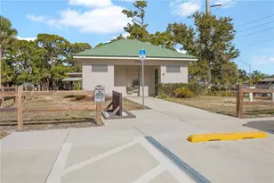 5311 Nathaniel Pl, Sarasota, FL 34233 - Photo 72