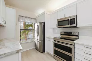 4482 Weybridge, Sarasota, FL 34235 - Photo 14