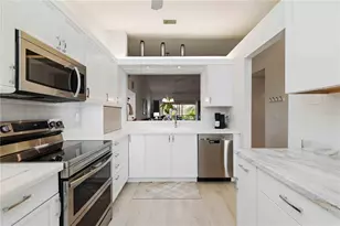 4482 Weybridge, Sarasota, FL 34235 - Photo 16