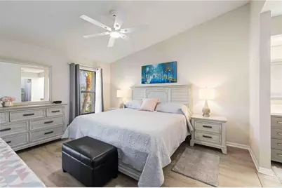 4482 Weybridge #62, Sarasota, FL 34235 - Photo 18