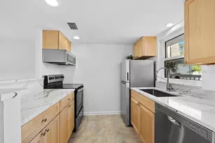 5231 Gulf of Mexico Dr, Longboat Key, FL 34228 - Photo 8