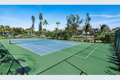 5231 Gulf Of Mexico Drive #104, Longboat Key, FL 34228 - Photo 36