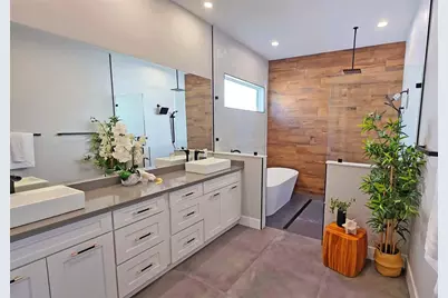 2475 Bay Street, Sarasota, FL 34237 - Photo 24