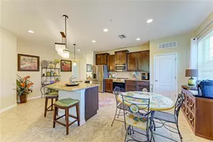 3129 Oriole Dr, Sarasota, FL 34243 - Photo 10