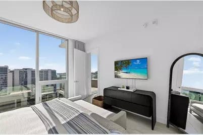 301 Quay Commons #1807, Sarasota, FL 34236 - Photo 20