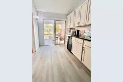 7801 Ontario Street Circle, Sarasota, FL 34243 - Photo 16