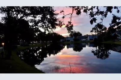 7801 Ontario Street Circle, Sarasota, FL 34243 - Photo 56