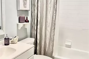 7801 Ontario St Cir, Sarasota, FL 34243 - Photo 30