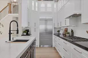 3540 Mistletoe Ln, Longboat Key, FL 34228 - Photo 22