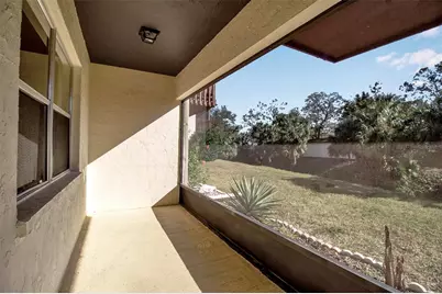 3212 Ramblewood Drive N #3212, Sarasota, FL 34237 - Photo 10