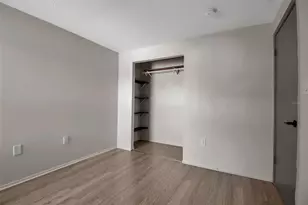 3212 Ramblewood Dr N, Sarasota, FL 34237 - Photo 26