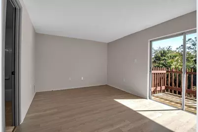 3212 Ramblewood Drive N #3212, Sarasota, FL 34237 - Photo 16