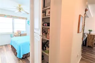 2328 Canal Dr, Bradenton, FL 34207 - Photo 12