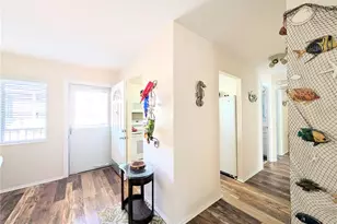 2328 Canal Dr, Bradenton, FL 34207 - Photo 8